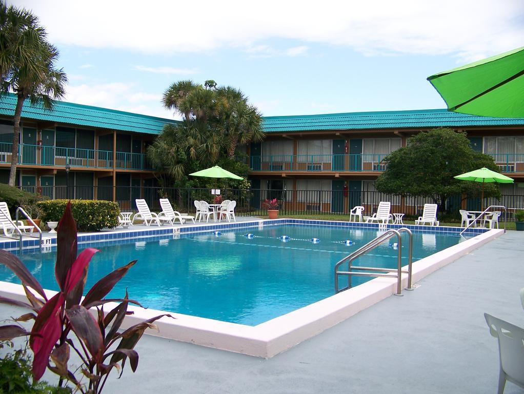 Budget Inn And Suites Orlando West Exterior foto